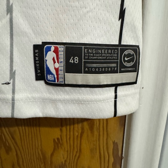 NBA Toronto Raptors 2019-20 Classics Swingman Jersey - Vanvleet - Picture 3 of 4